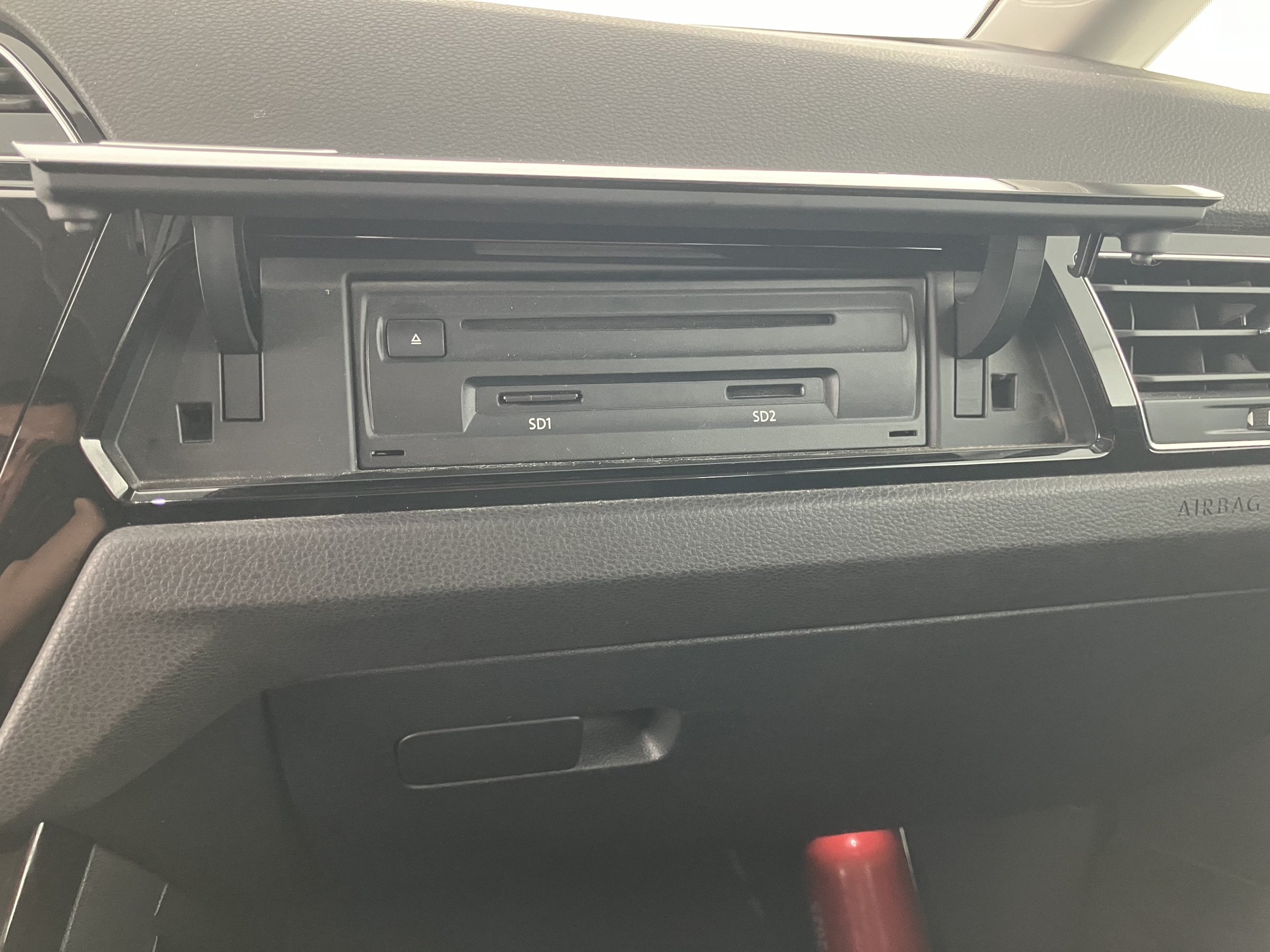 VW Touran 1.5 TSI BMT Highline | Bild 24 von 31