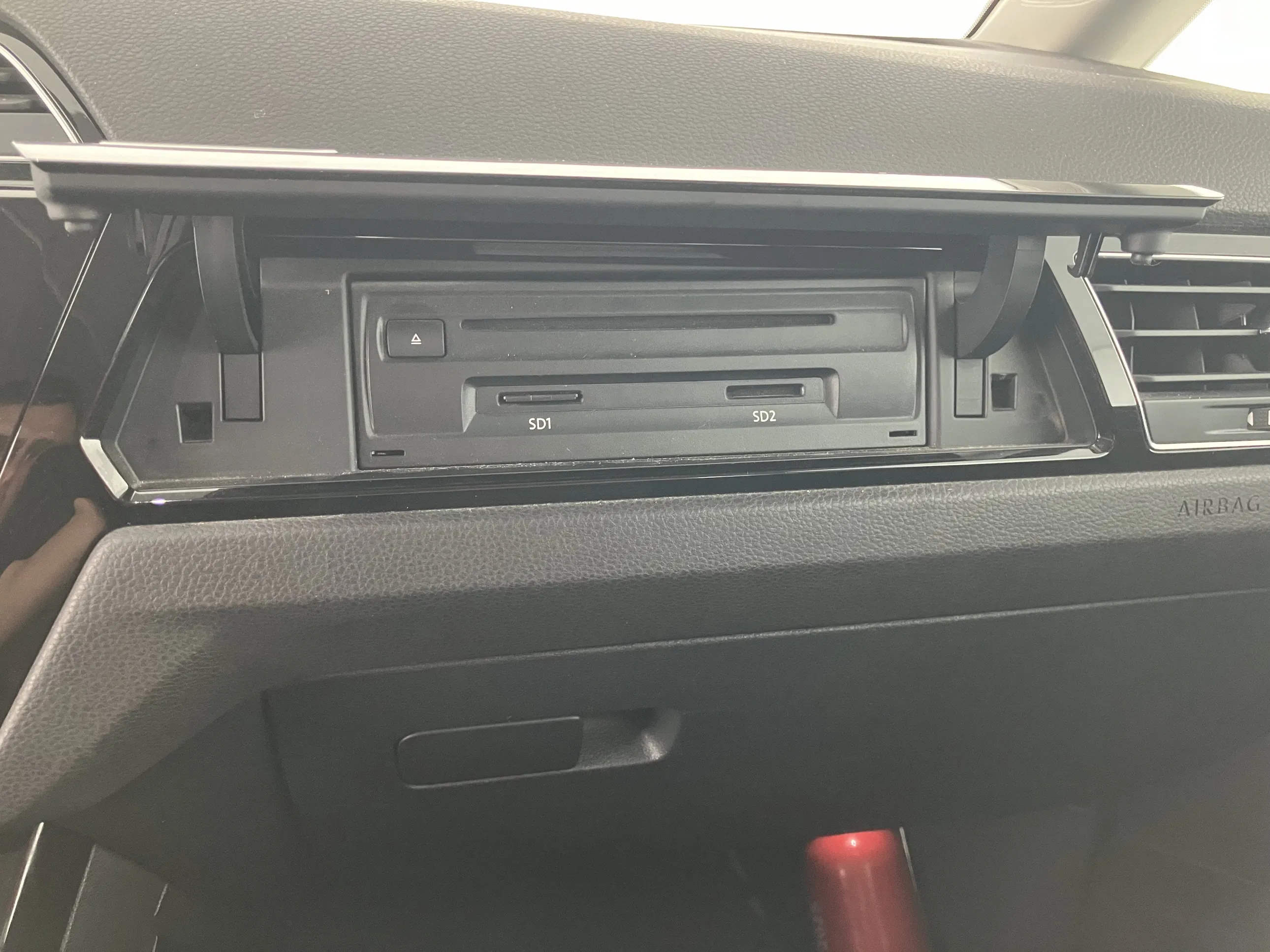 VW Touran 1.5 TSI BMT Highline | Bild 24 von 31