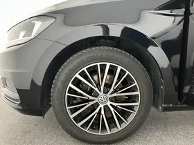 VW Touran 1.5 TSI BMT Highline | Thumbnail 25 von 31