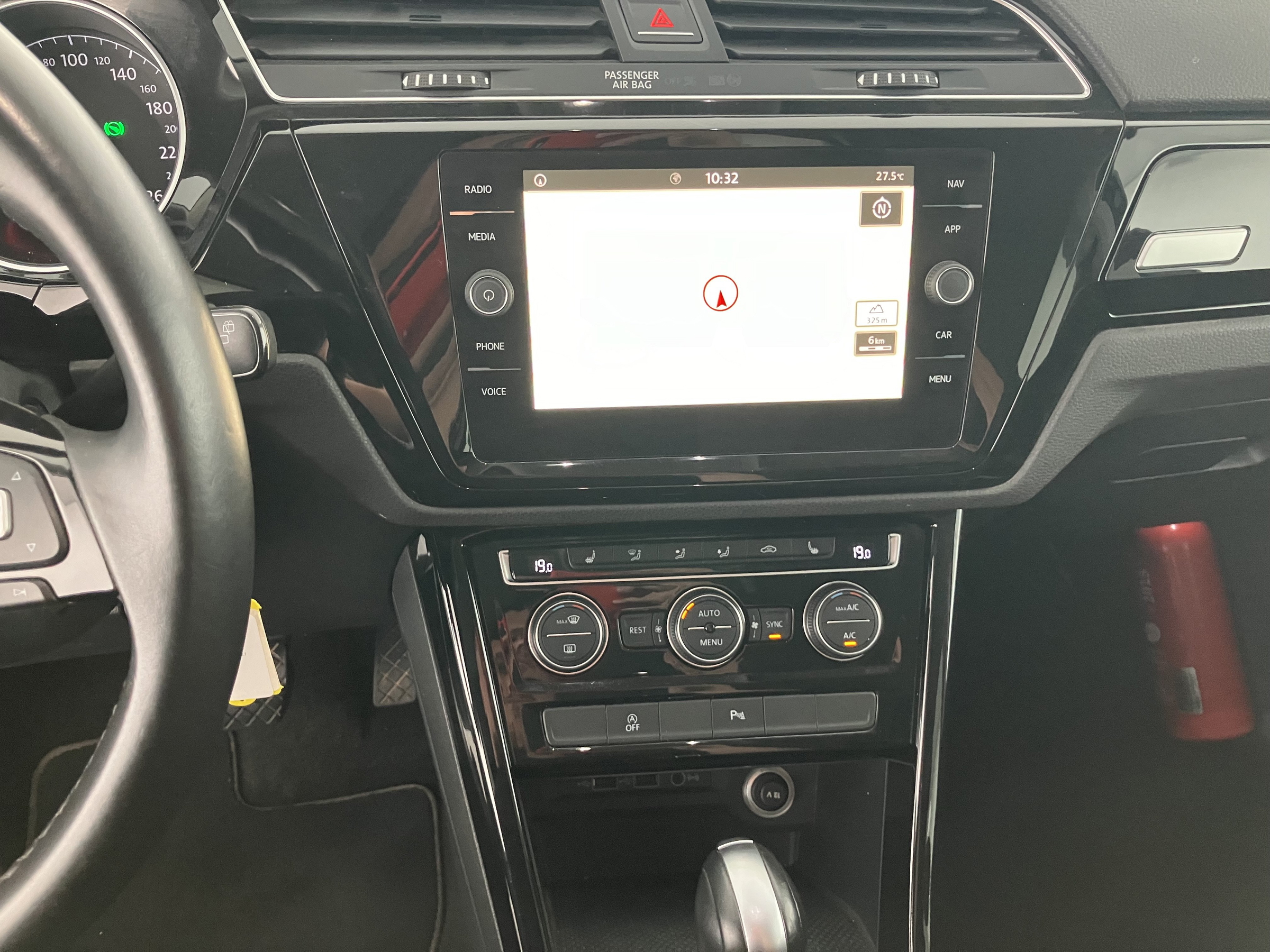 VW Touran 1.5 TSI BMT Highline | Bild 10 von 31