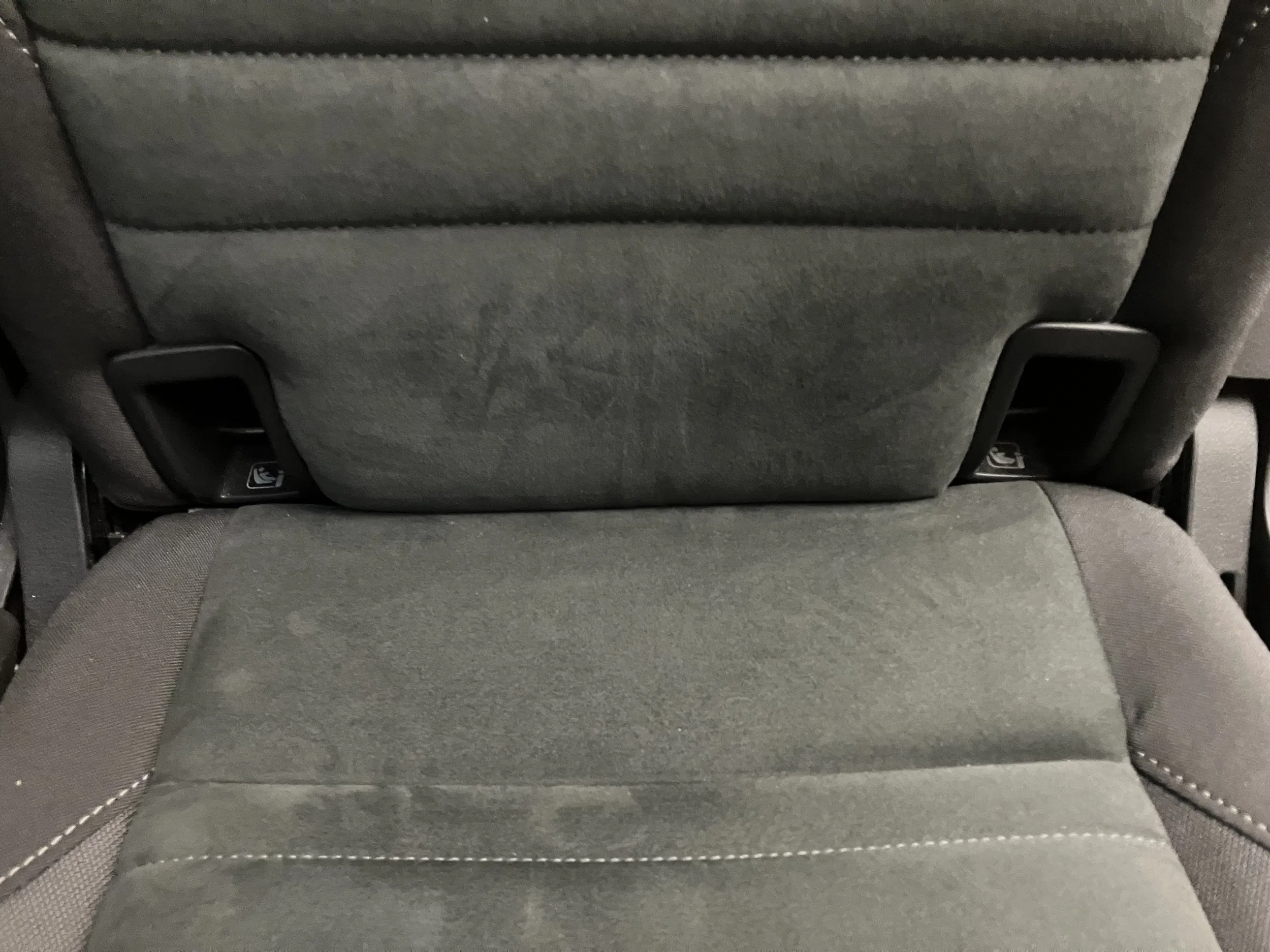 VW Touran 2.0 TDI BMT 7-Sitzer Highline | Bild 24 von 30