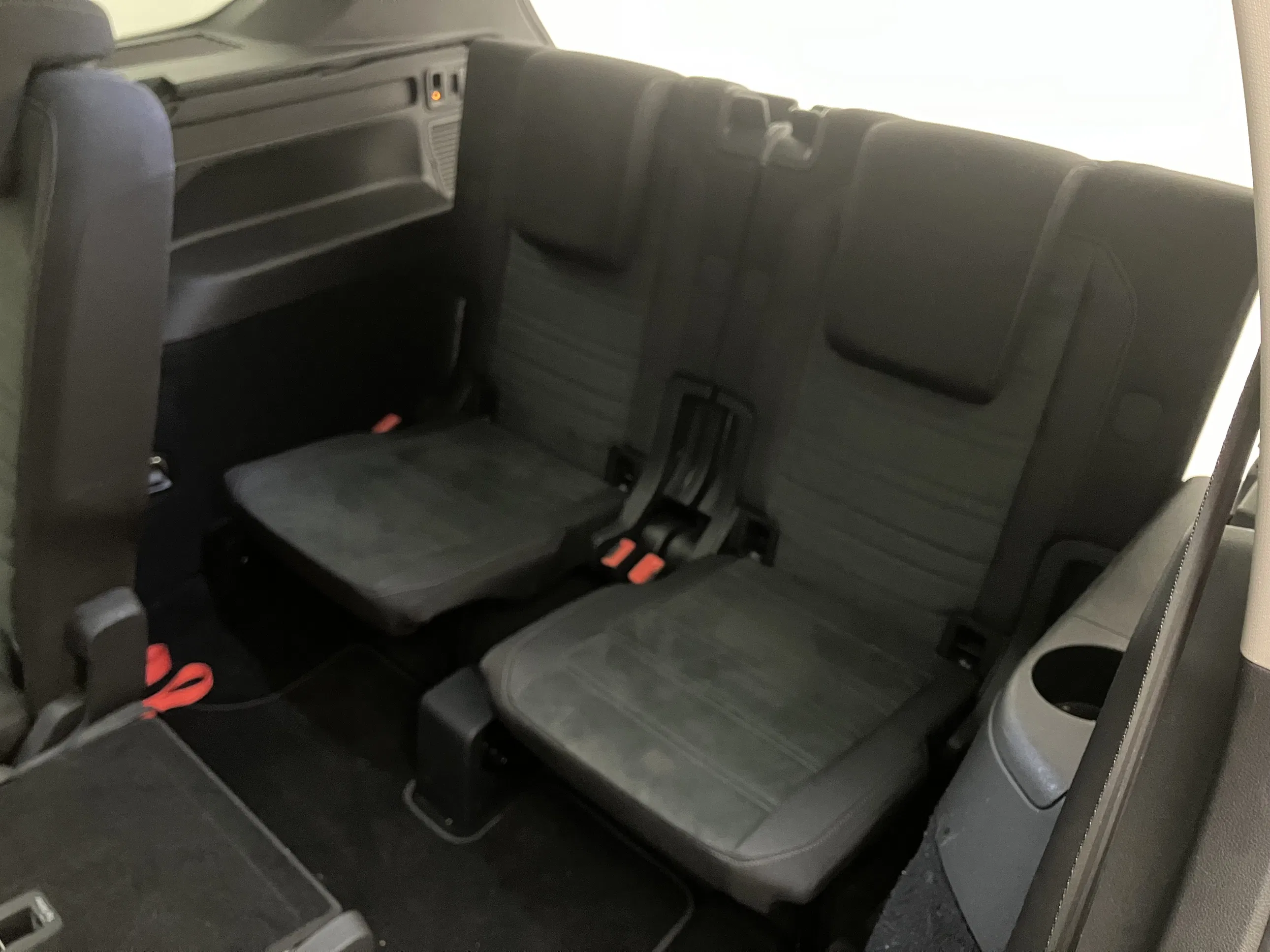 VW Touran 2.0 TDI BMT 7-Sitzer Highline | Bild 26 von 30