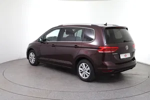 VW Touran 2.0 TDI BMT 7-Sitzer Highline | Thumbnail 4 von 30