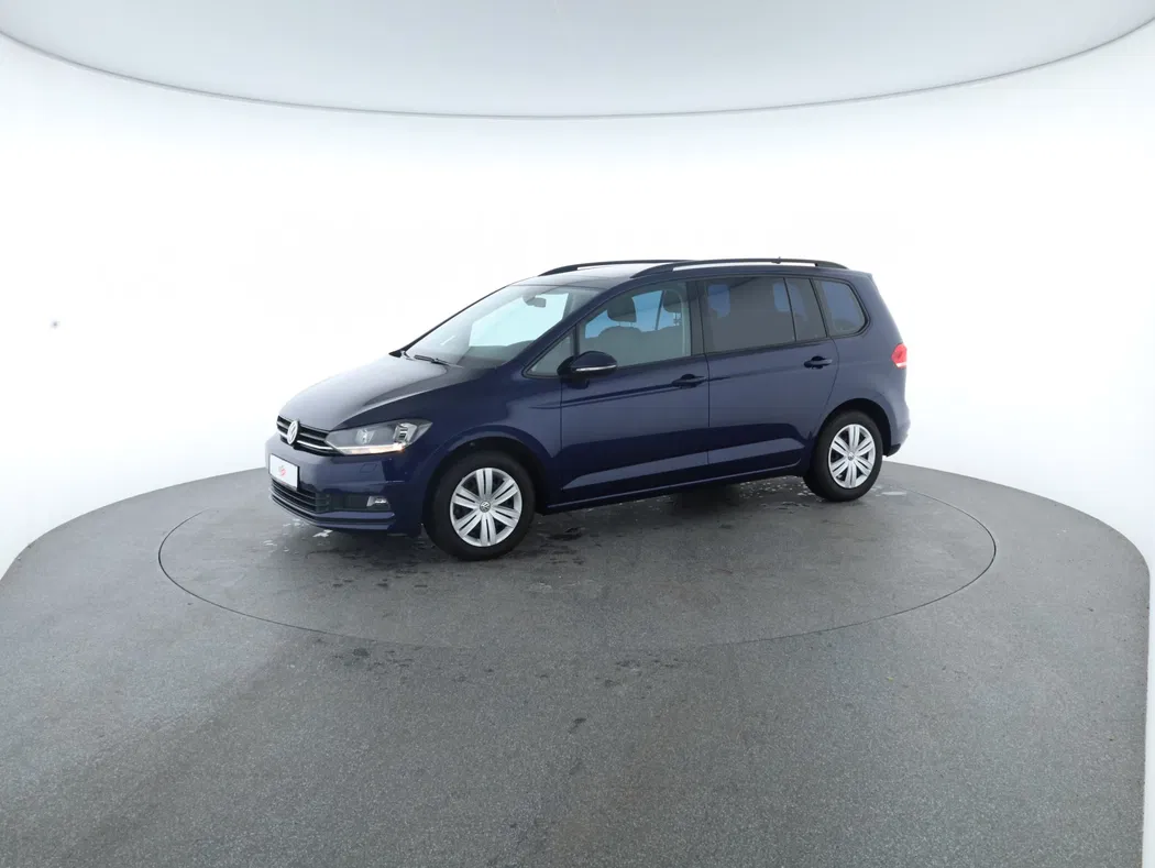 Bild eines VW Touran TDI SCR DSG 7-Sitzer