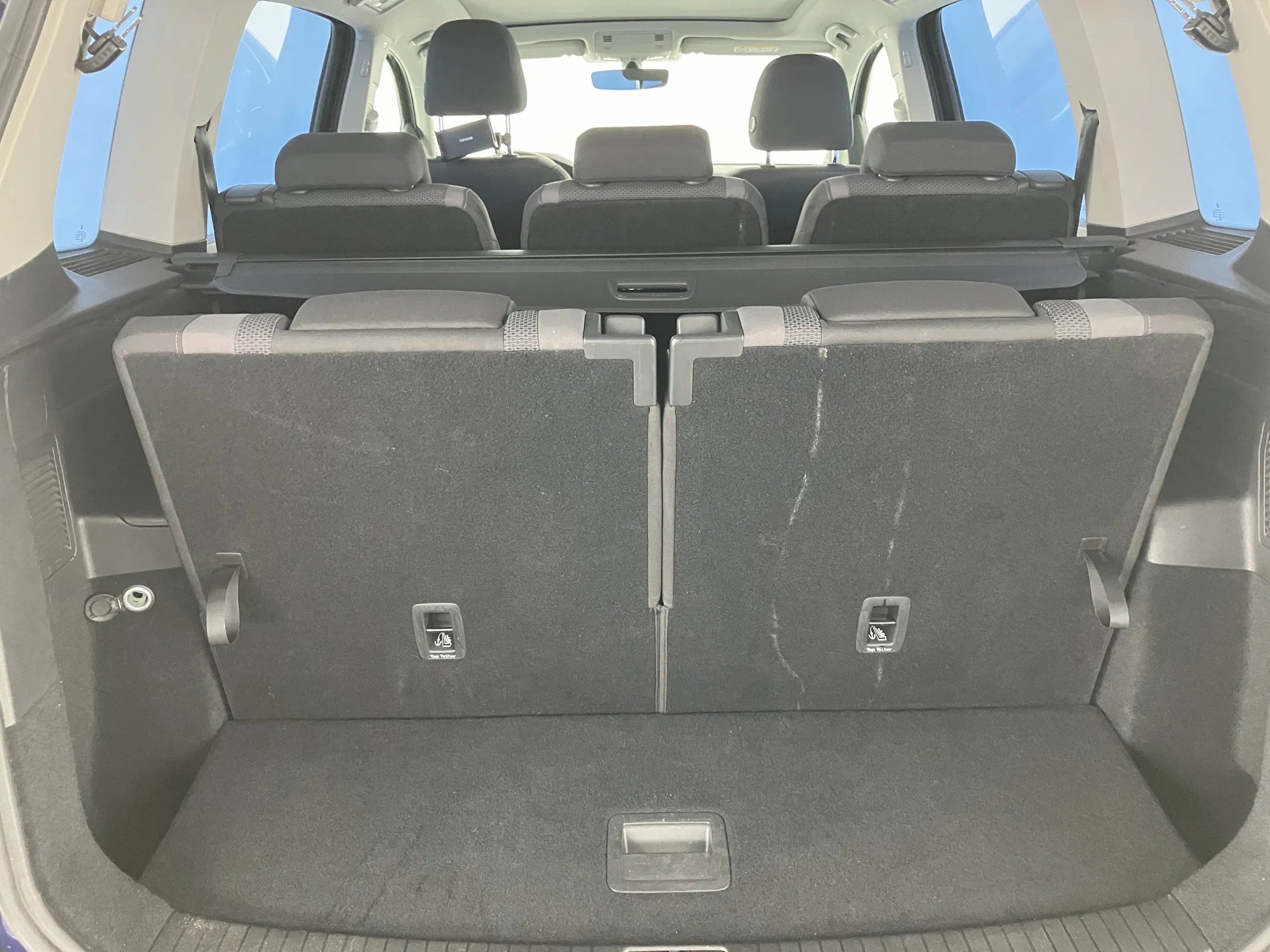 VW Touran TDI SCR DSG 7-Sitzer | Bild 14 von 29