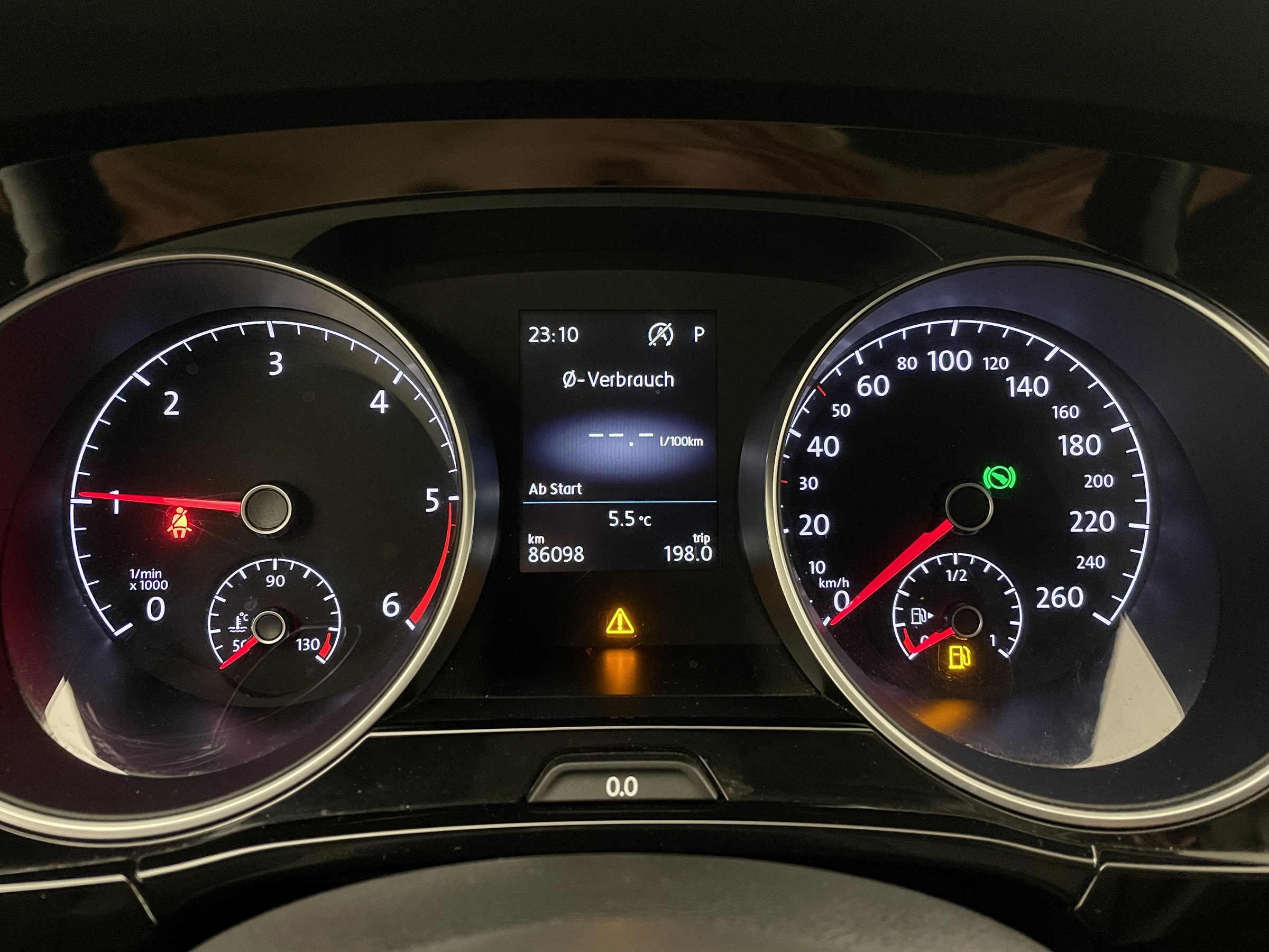 VW Touran 2.0 TDI BMT 7-Sitzer Highline | Bild 14 von 30