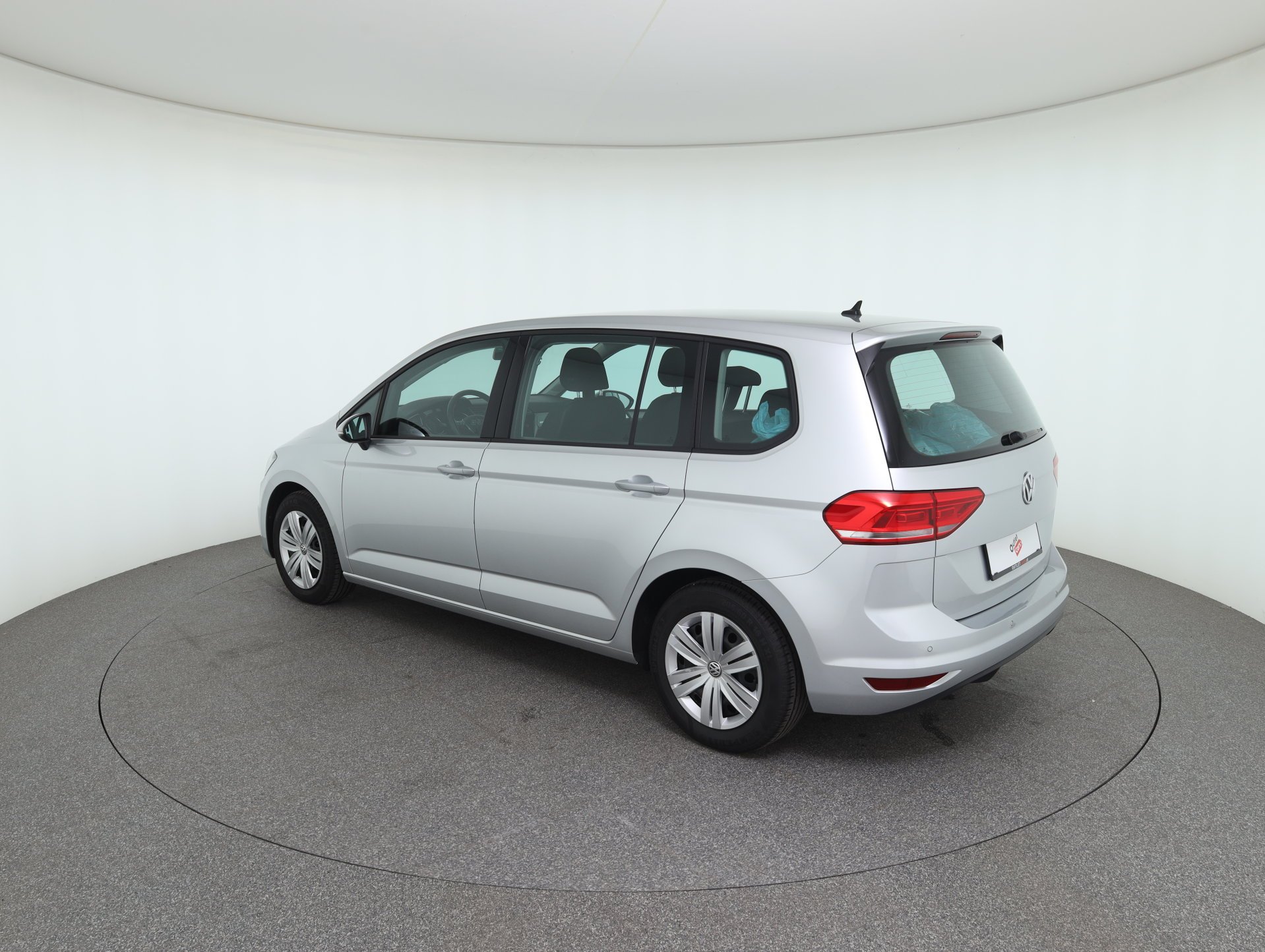 VW Touran 2.0 TDI BMT 7-Sitzer | Bild 8 von 30