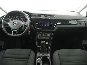 VW Touran 2.0 TDI BMT Highline | Thumbnail 11 von 31