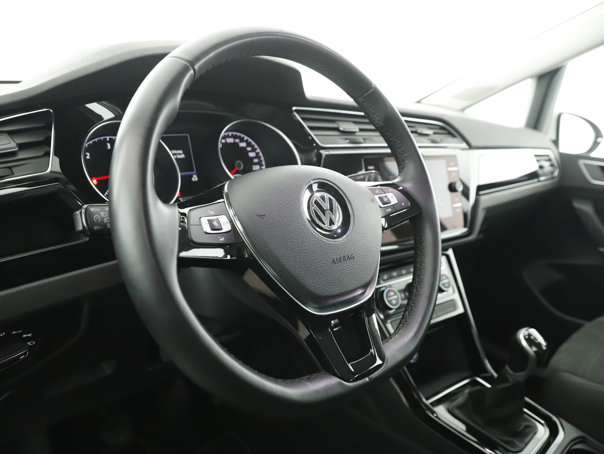 VW Touran 2.0 TDI BMT Highline | Bild 12 von 31