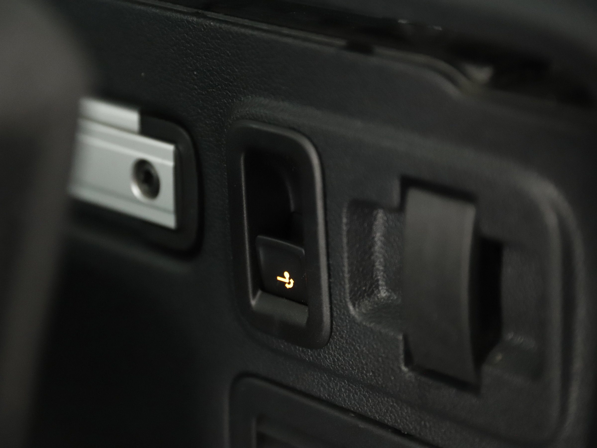 VW Touran 2.0 TDI BMT Highline | Bild 29 von 31