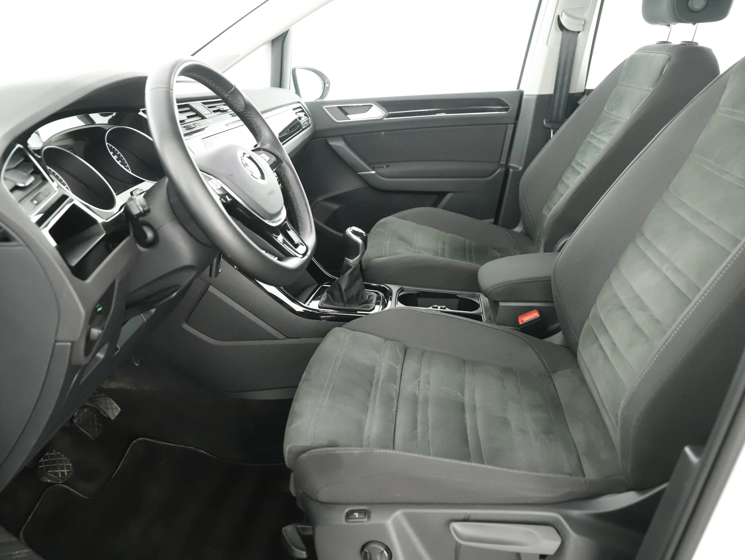 VW Touran 2.0 TDI BMT Highline | Bild 9 von 31