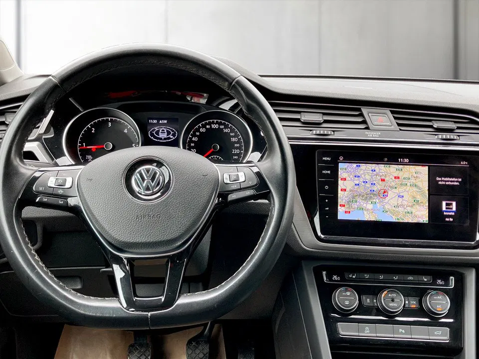 VW Touran 2.0 TDI CL | Bild 16 von 22