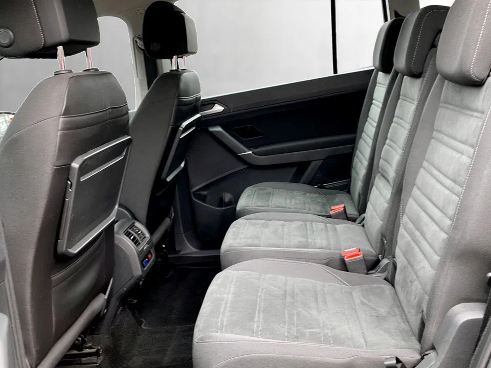 VW Touran 2.0 TDI CL | Bild 14 von 22