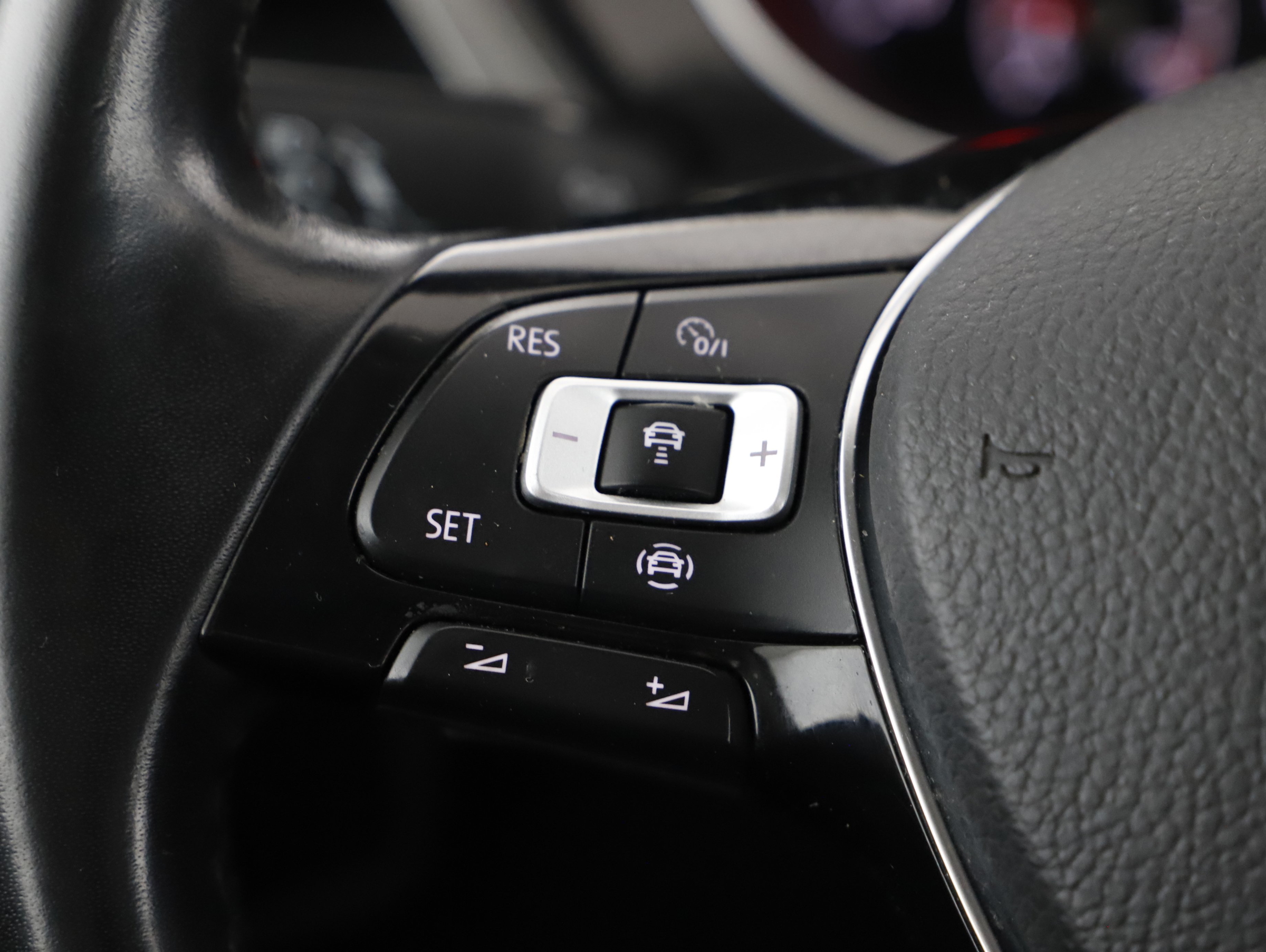 VW Touran 2.0 TDI CL | Bild 19 von 26