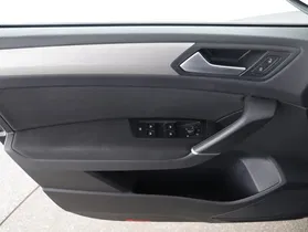 VW Touran 2.0 TDI CL | Thumbnail 22 von 26