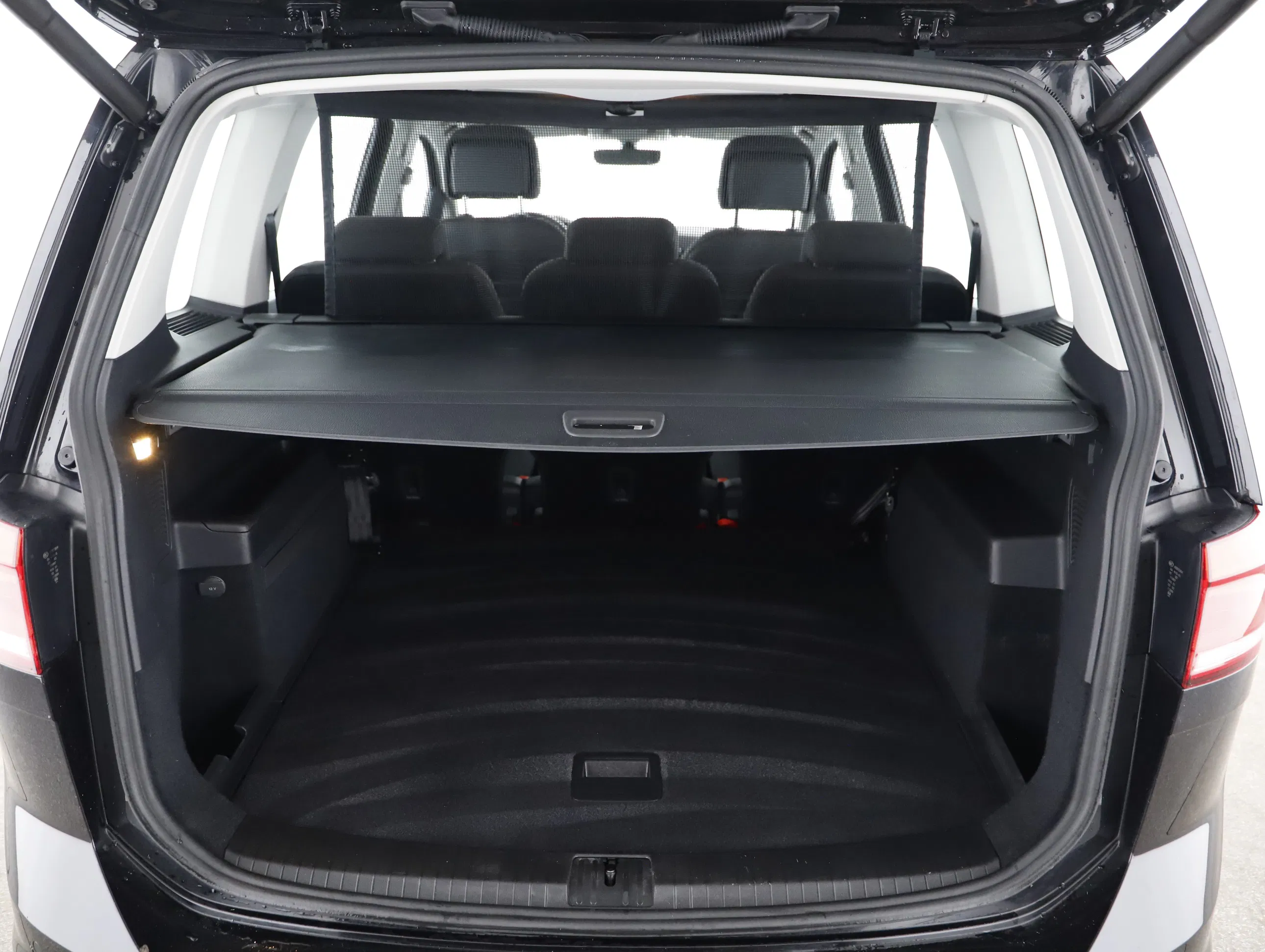 VW Touran 2.0 TDI CL | Bild 24 von 26