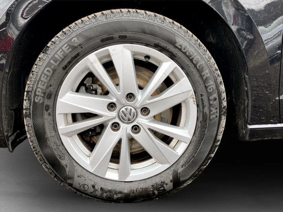 VW Touran 2.0 TDI CL | Bild 7 von 22