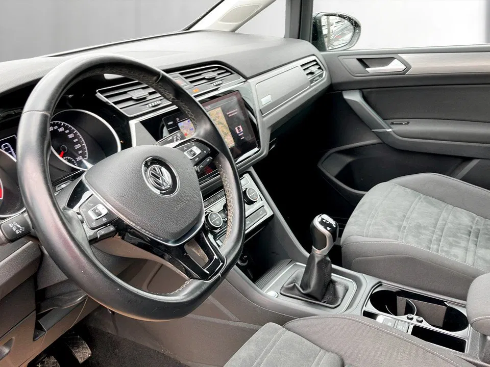 VW Touran 2.0 TDI CL | Bild 11 von 22