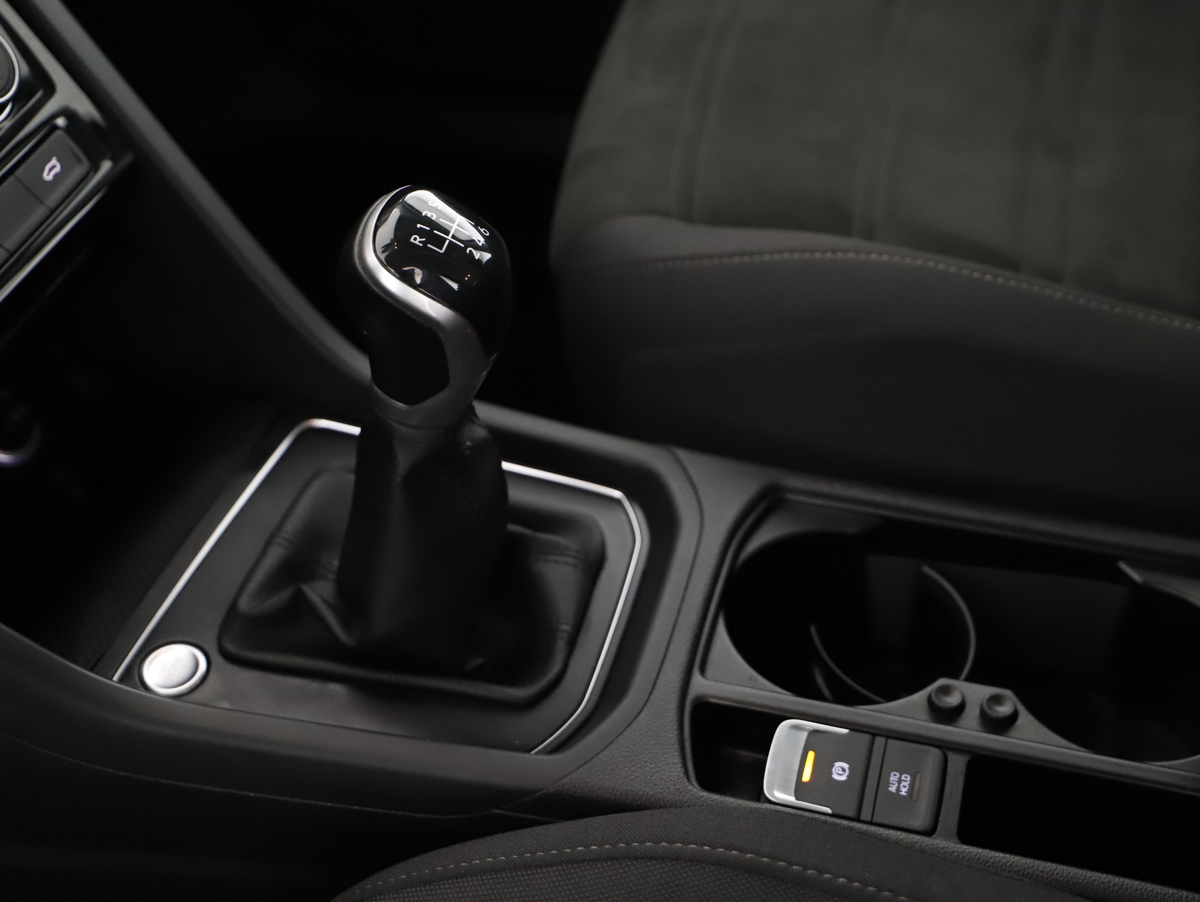 VW Touran 2.0 TDI CL | Bild 12 von 26