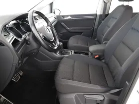 VW Touran 2.0 TDI BMT Comfortline | Thumbnail 1 von 24