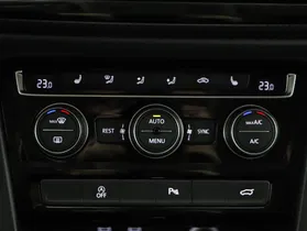 VW Touran 2.0 TDI BMT Comfortline | Thumbnail 10 von 24