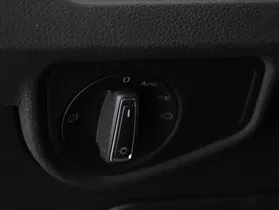 VW Touran 2.0 TDI BMT Comfortline | Thumbnail 13 von 24
