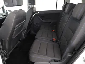 VW Touran 2.0 TDI BMT Comfortline | Thumbnail 2 von 24