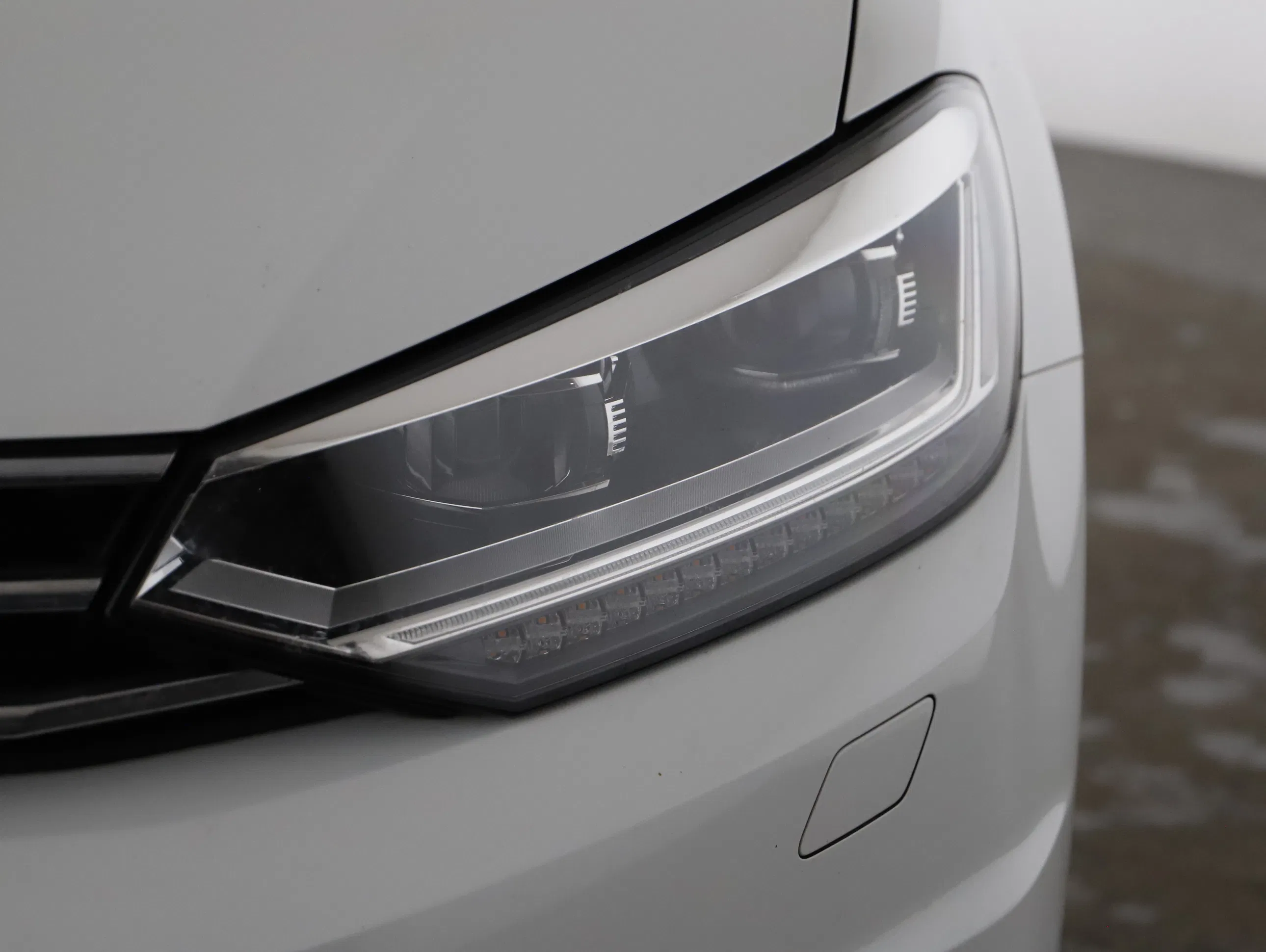 VW Touran 2.0 TDI BMT Comfortline | Bild 22 von 24