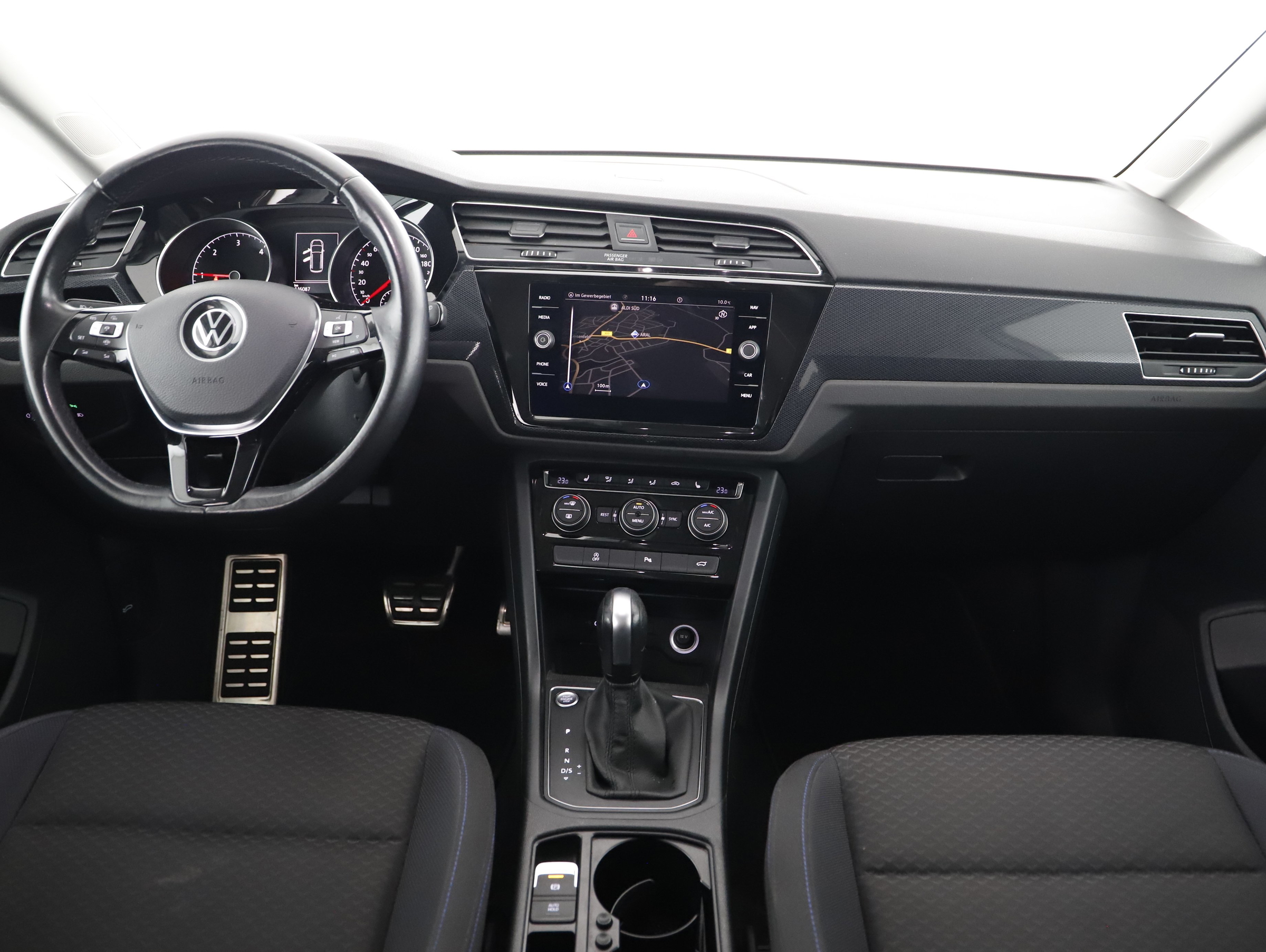 VW Touran 2.0 TDI BMT Comfortline | Bild 3 von 24