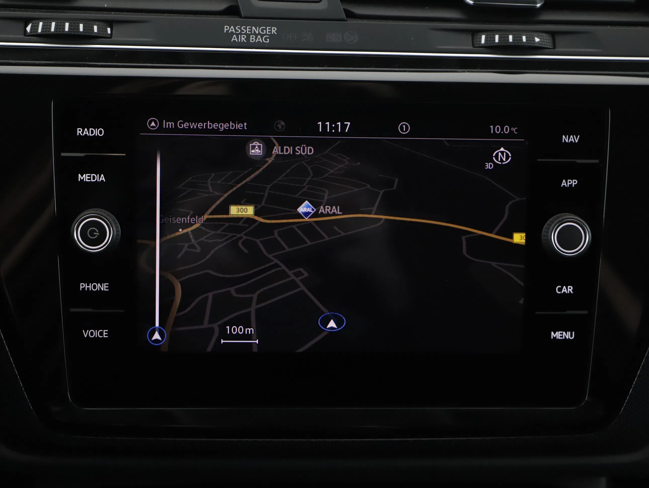 VW Touran 2.0 TDI BMT Comfortline | Bild 7 von 24