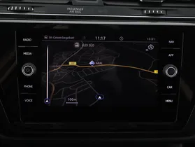 VW Touran 2.0 TDI BMT Comfortline | Thumbnail 7 von 24