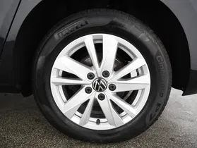 VW Touran Comfortline TDI SCR DSG 5-Sitzer | Thumbnail 12 von 31