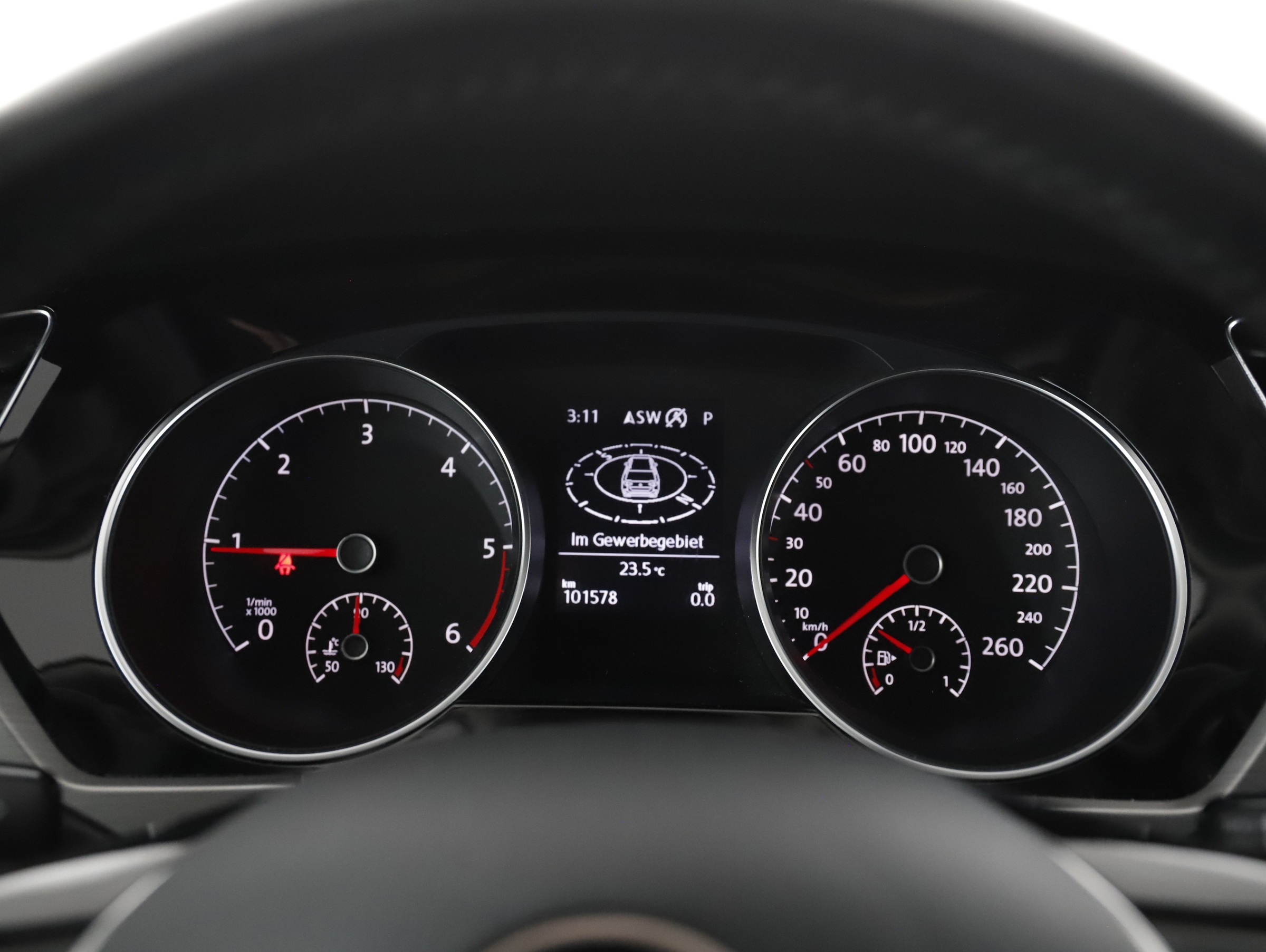 VW Touran Comfortline TDI SCR DSG 5-Sitzer | Bild 19 von 31