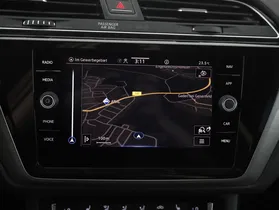 VW Touran Comfortline TDI SCR DSG 5-Sitzer | Thumbnail 23 von 31