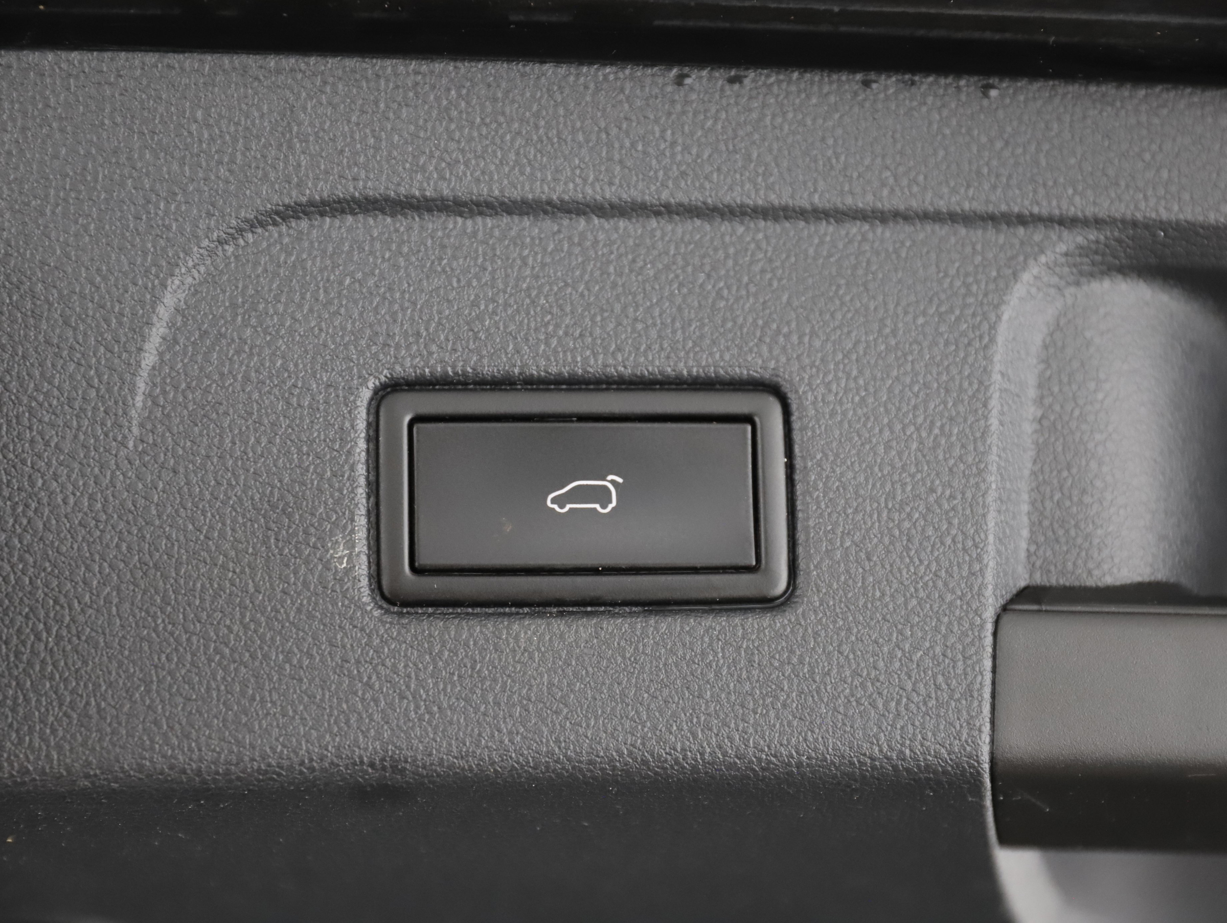 VW Touran Comfortline TDI SCR DSG 5-Sitzer | Bild 29 von 31