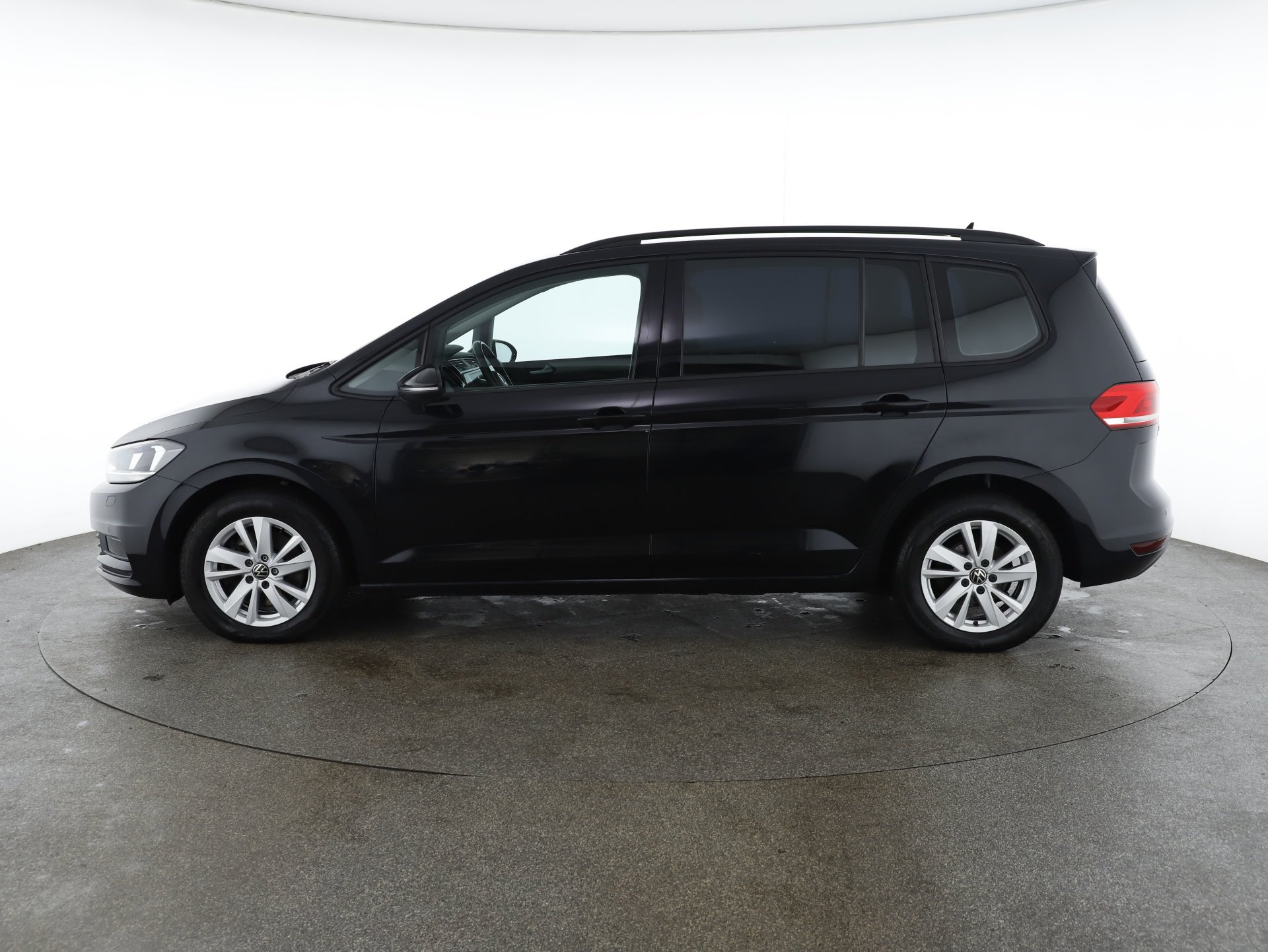 VW Touran Comfortline TDI SCR DSG 5-Sitzer | Bild 4 von 31