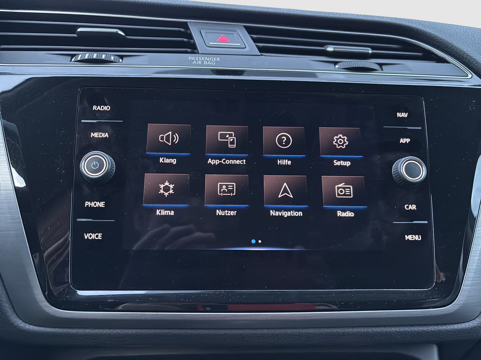 VW Touran 1.5 TSI BMT Comfortline | Bild 17 von 25