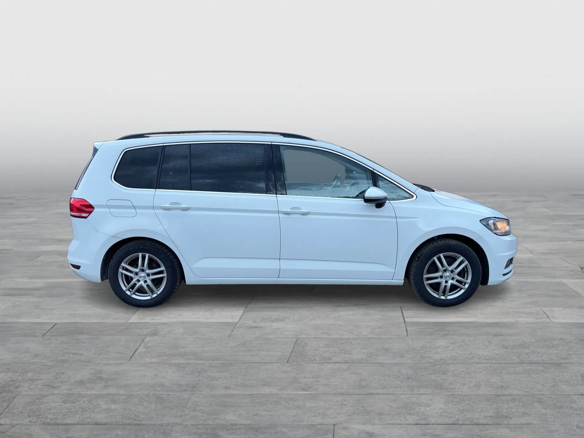 VW Touran 1.5 TSI BMT Comfortline | Bild 6 von 25