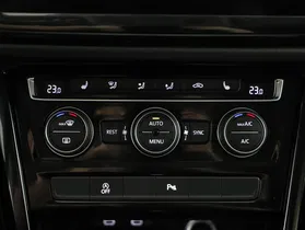 VW Touran 2.0 TDI Highline DSG | Thumbnail 10 von 21