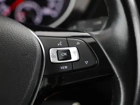 VW Touran 2.0 TDI Highline DSG | Thumbnail 12 von 21