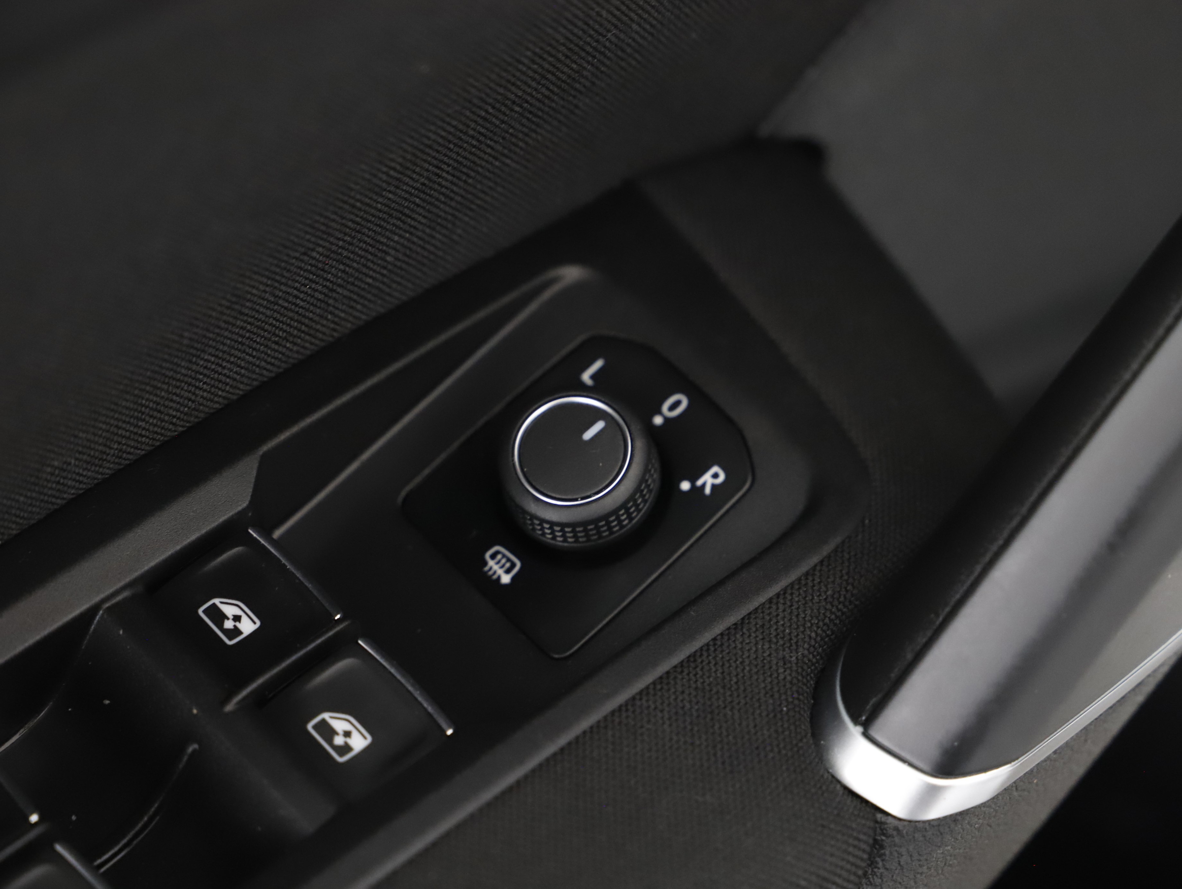 VW Touran 2.0 TDI Highline DSG | Bild 15 von 21