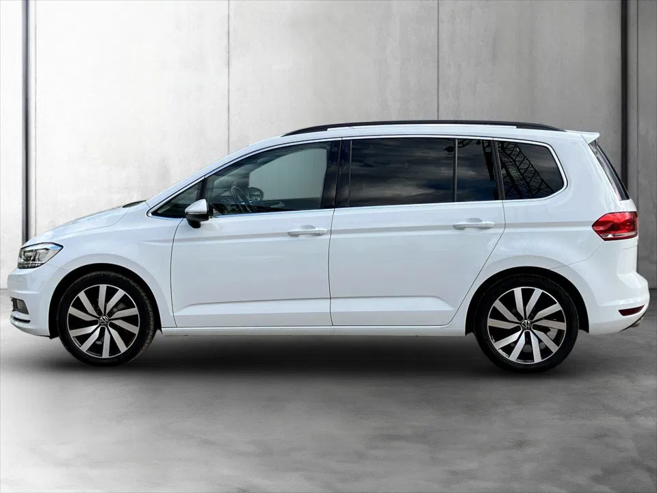 VW Touran 2.0 TDI Highline DSG | Bild 3 von 23