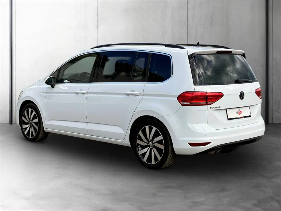 VW Touran 2.0 TDI Highline DSG | Bild 4 von 23