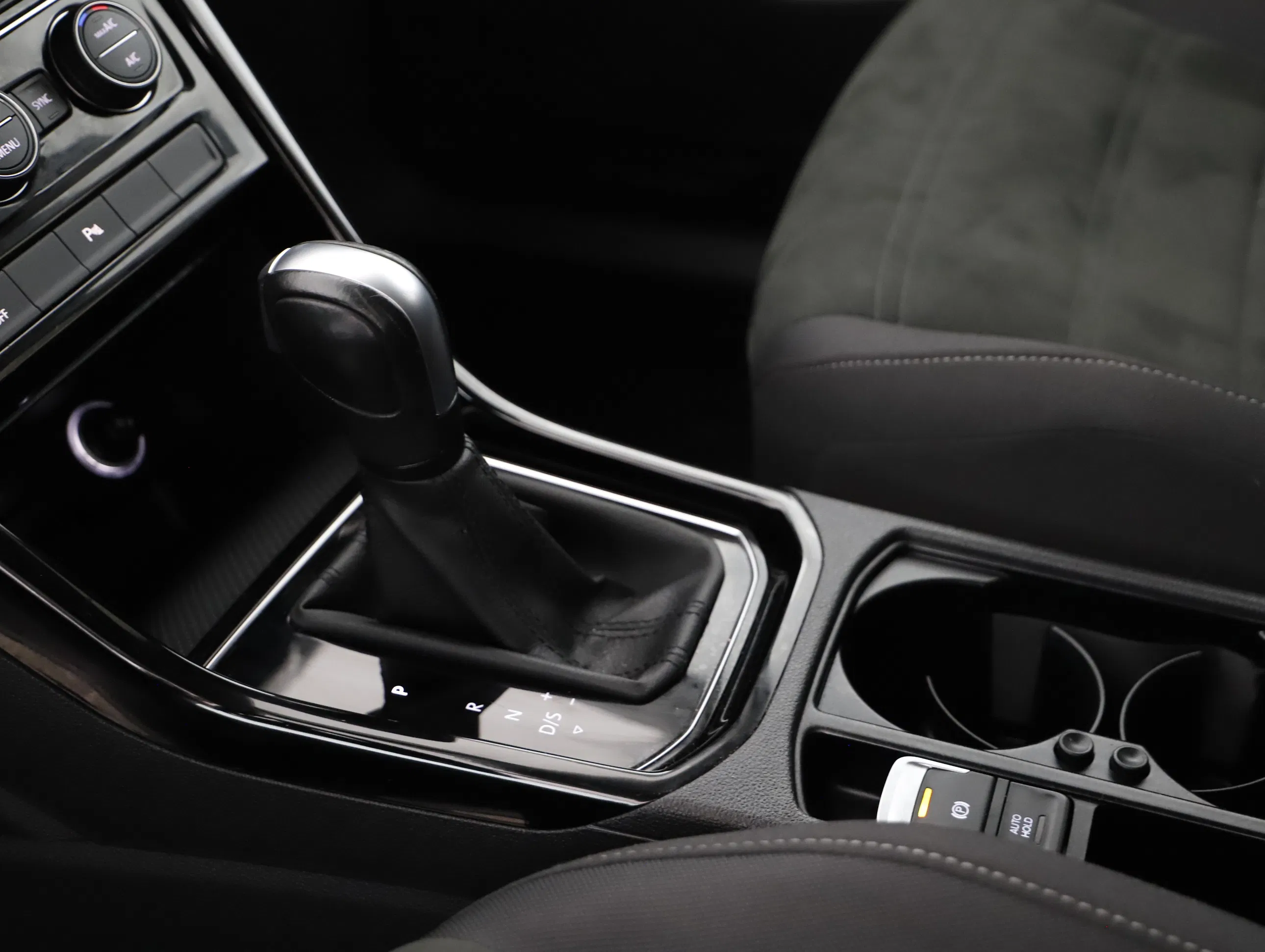 VW Touran 2.0 TDI Highline DSG | Bild 5 von 21