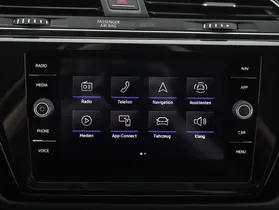 VW Touran 2.0 TDI Highline DSG | Thumbnail 7 von 21