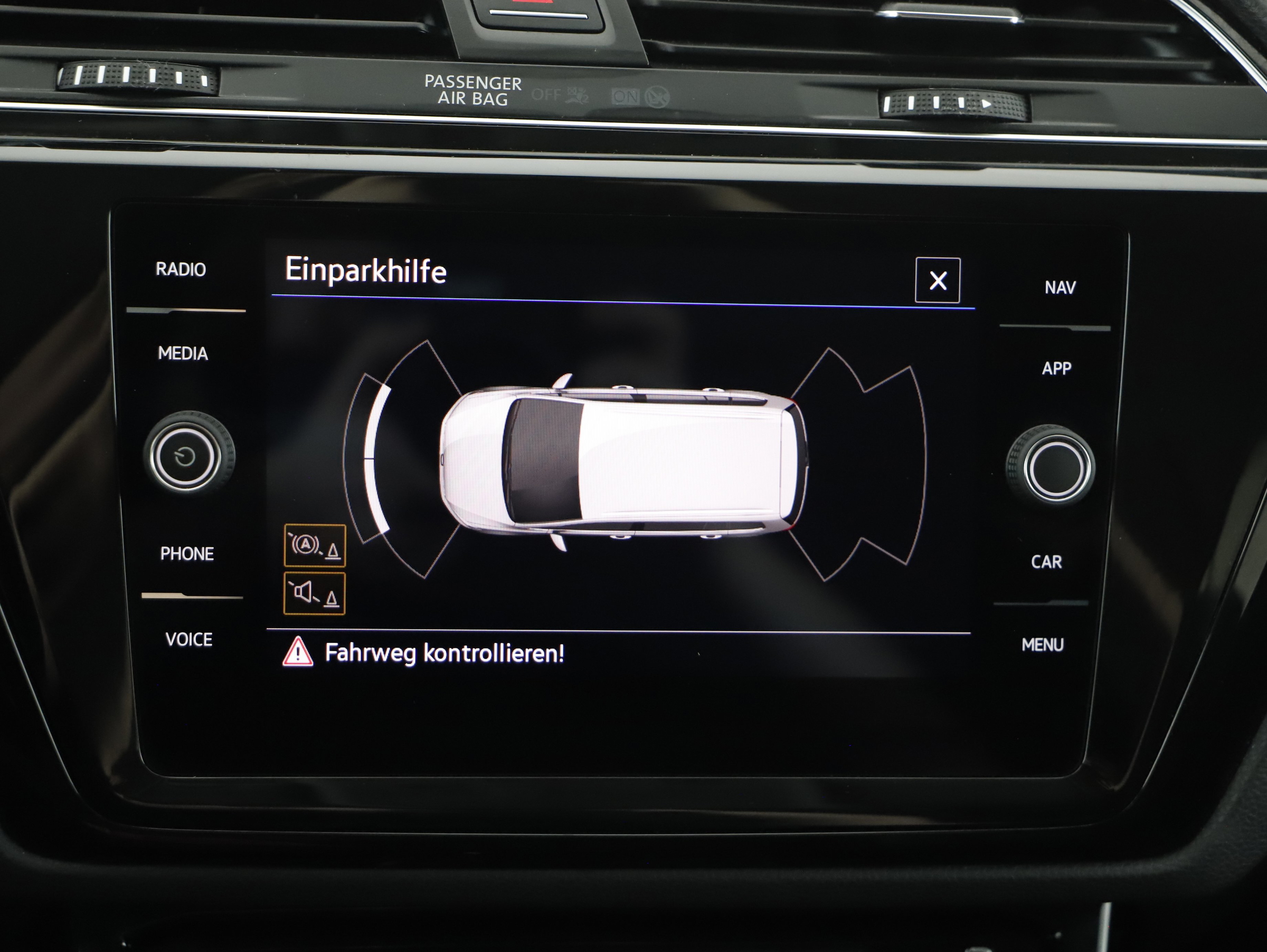 VW Touran 2.0 TDI Highline DSG | Bild 9 von 21