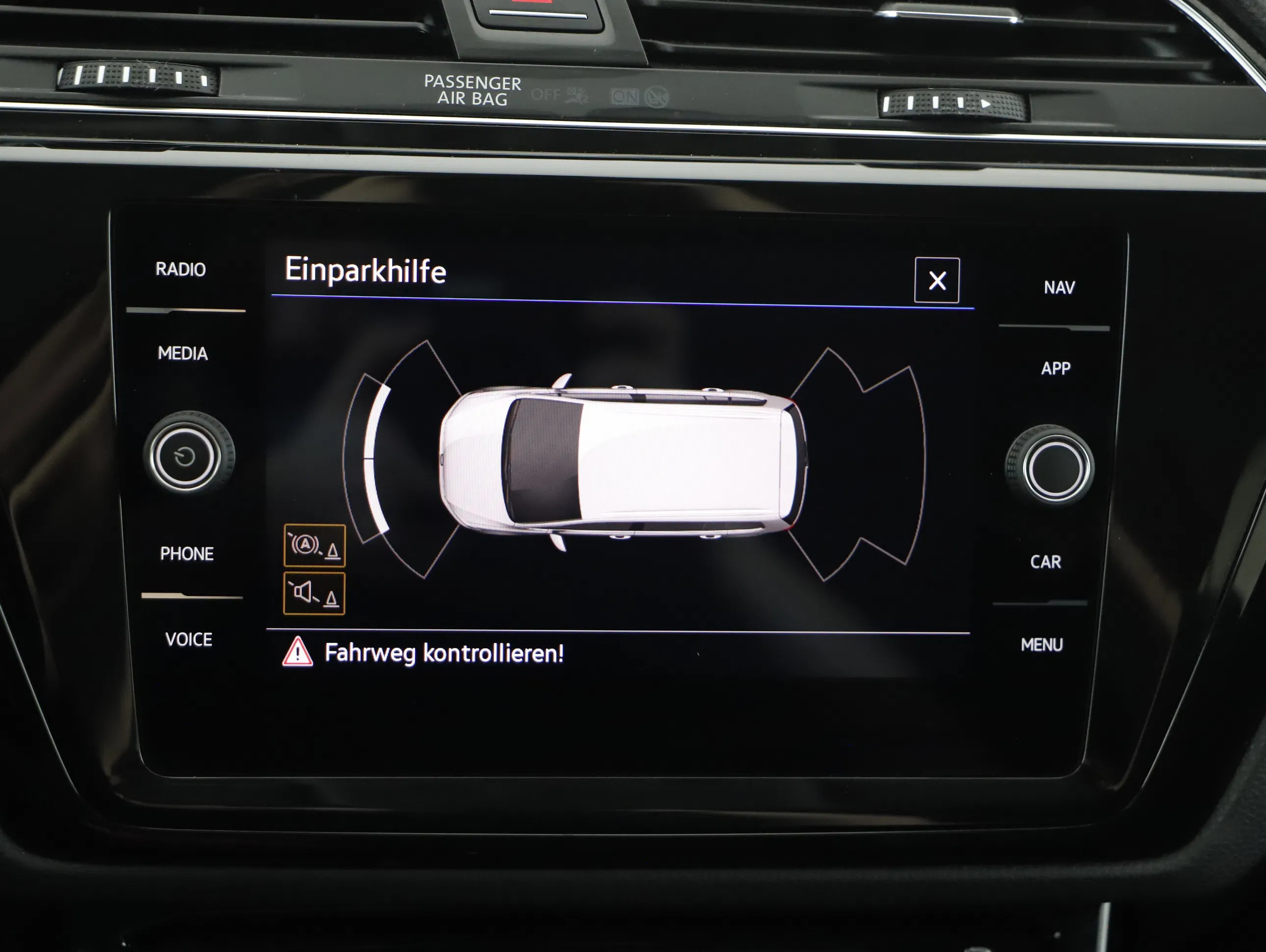 VW Touran 2.0 TDI Highline DSG | Bild 9 von 21