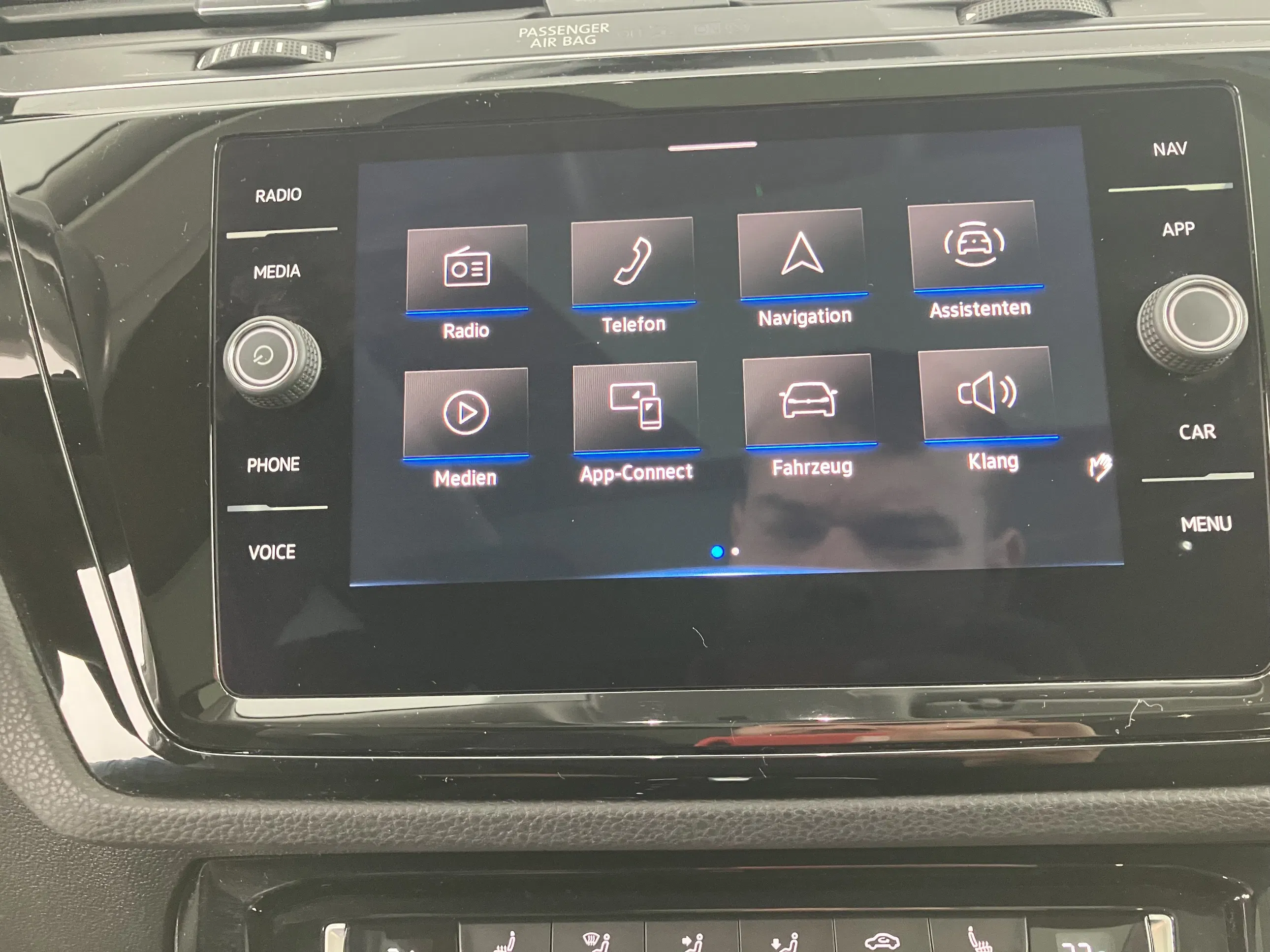 VW Touran 2.0 TDI BMT Highline | Bild 11 von 29