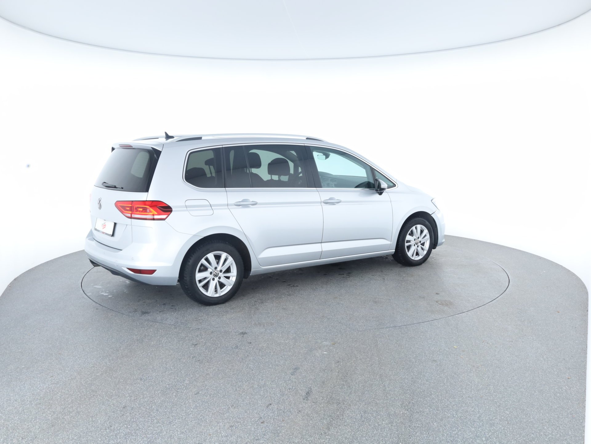 VW Touran 2.0 TDI BMT Highline | Bild 26 von 29