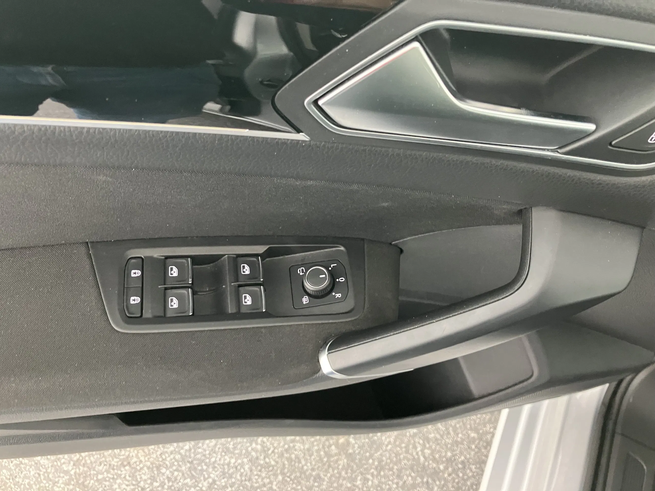 VW Touran 2.0 TDI BMT Highline | Bild 5 von 29